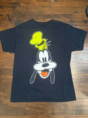 Disney Goofy T-shirt Men’s Size Large